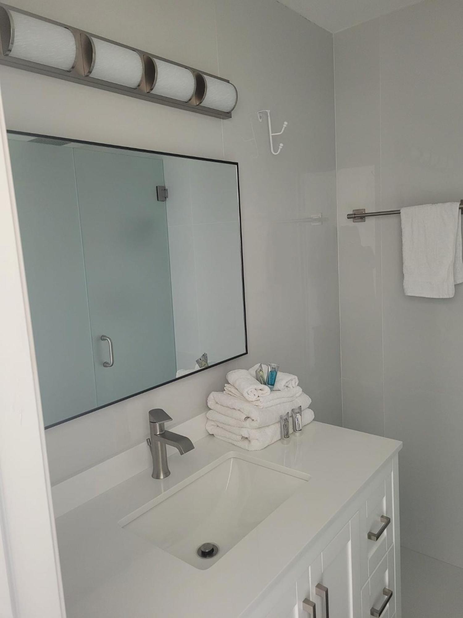 Lake Side Lodge Lake Worth Beach Bagian luar foto