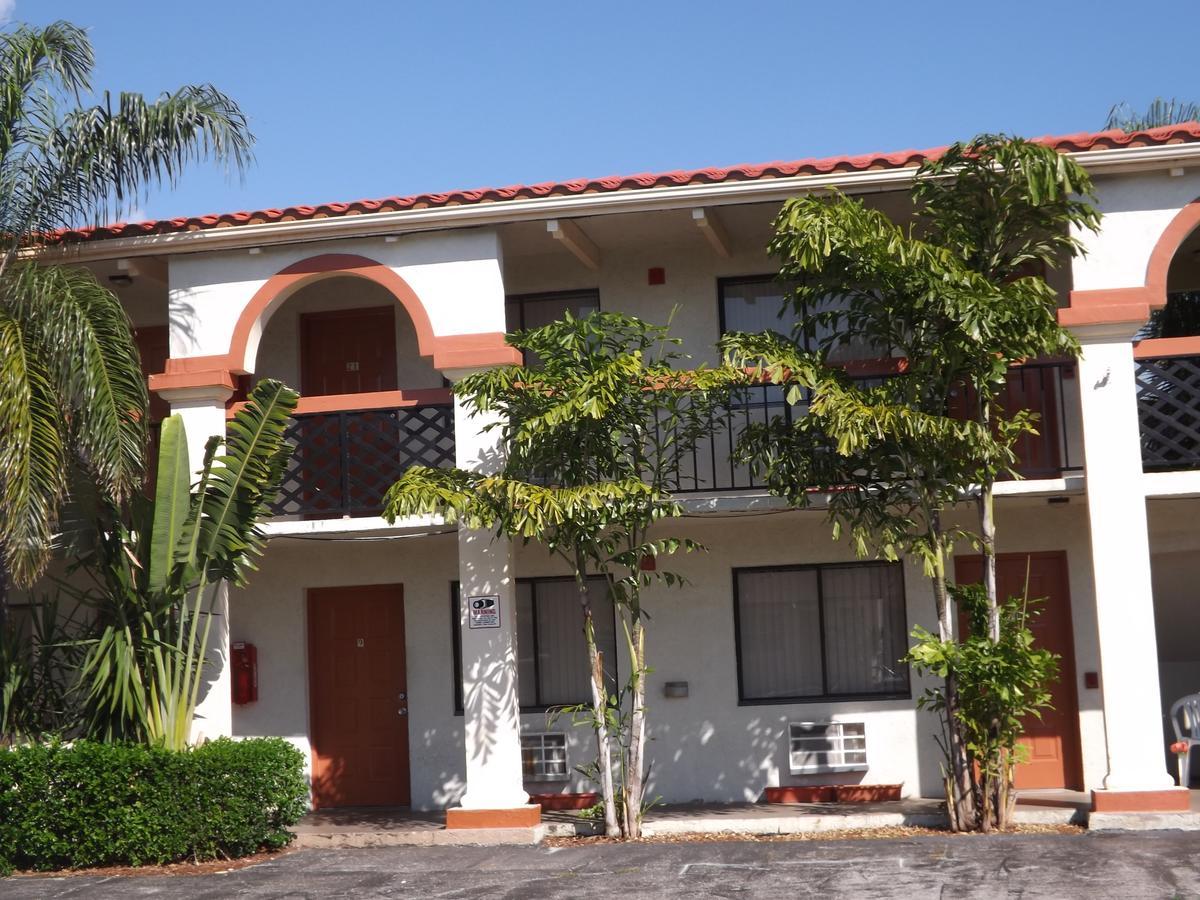 Lake Side Lodge Lake Worth Beach Bagian luar foto