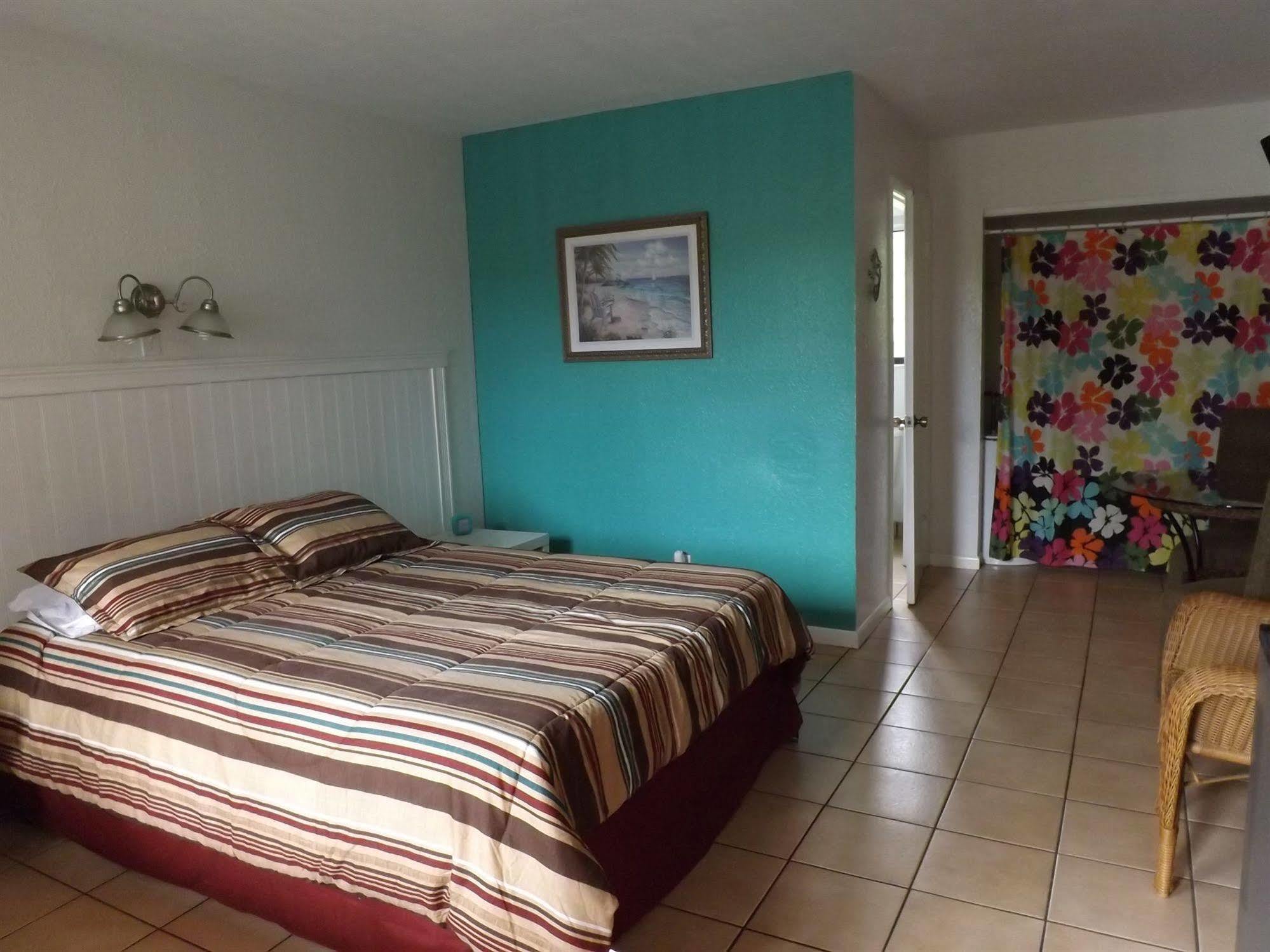 Lake Side Lodge Lake Worth Beach Bagian luar foto