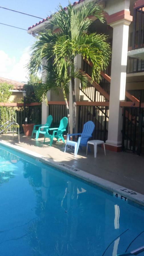 Lake Side Lodge Lake Worth Beach Bagian luar foto