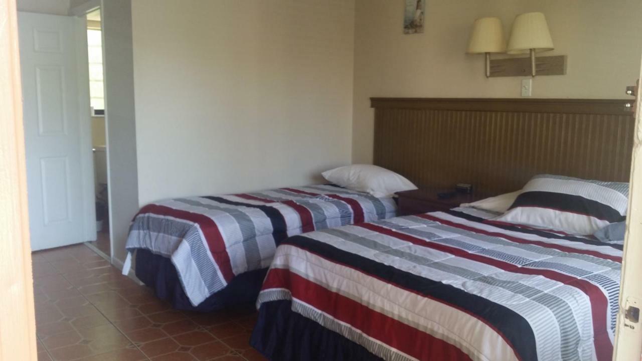 Lake Side Lodge Lake Worth Beach Bagian luar foto