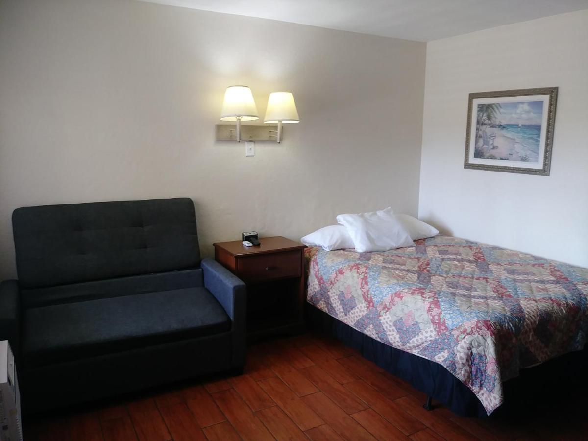 Lake Side Lodge Lake Worth Beach Bagian luar foto